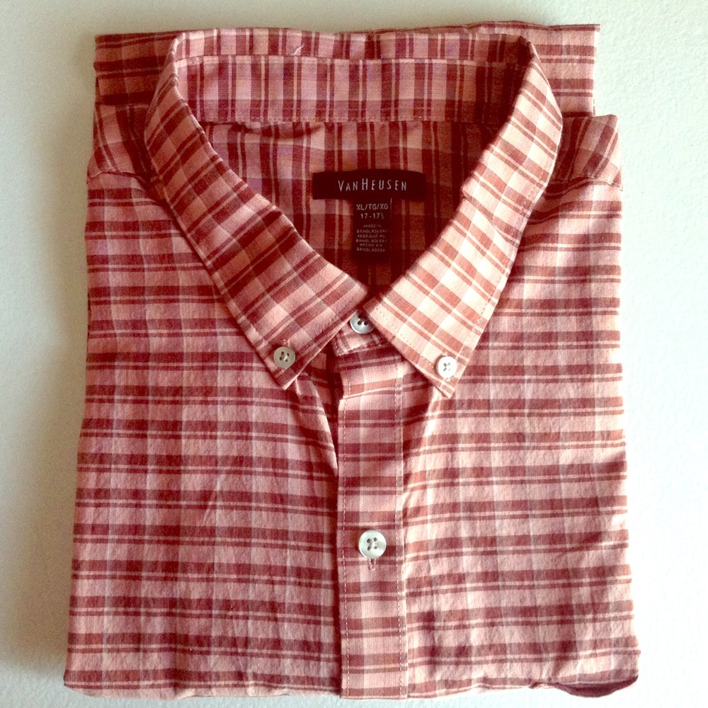 Van Heusen Red Plaid Short Sleeve Button Down